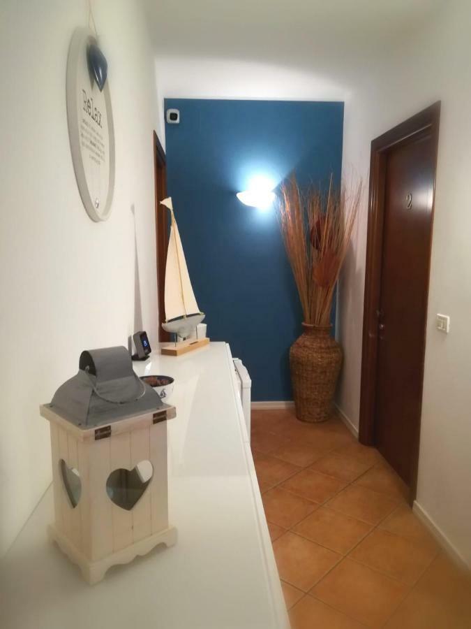 Hotel La Bussola Муджа Экстерьер фото